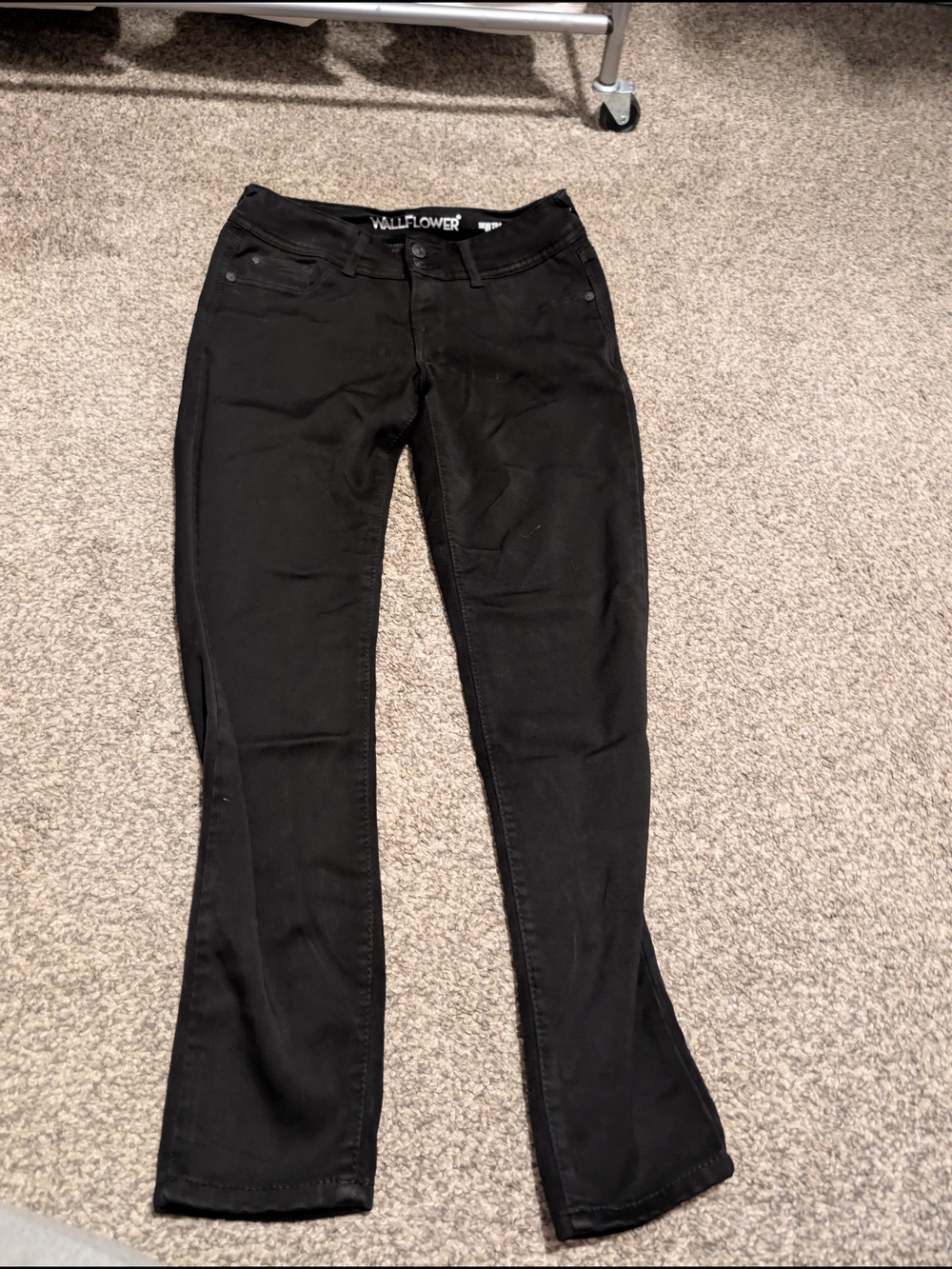 Wallflower Women's Black Skinny Jeans